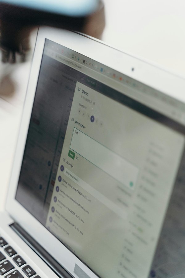 Comment acheter un domaine avec adresse mail pour professionnaliser votre entreprise ?