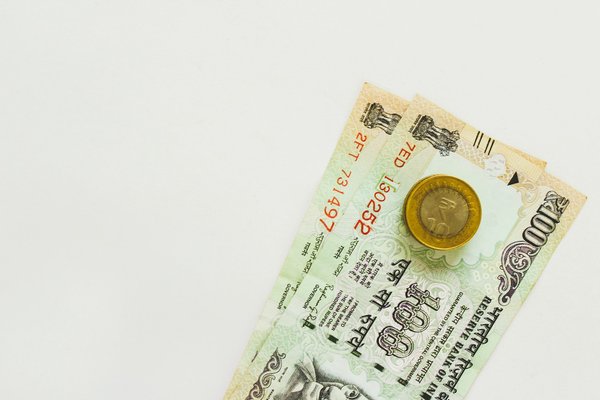 Politique monétaire décryptée : Impact, enjeux et stratégies des banques centrales